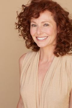 Frankie Ingrassia interpreta Lisa Flanagan
