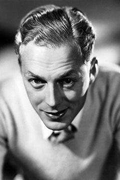Douglas Walton interpreta Pearson