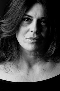 Ornella Amodio interpreta Mamma Giulia