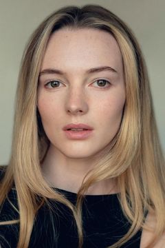 Alanah Bloor interpreta Lady Marianne Guillonk / Lady Marianna Guillonk