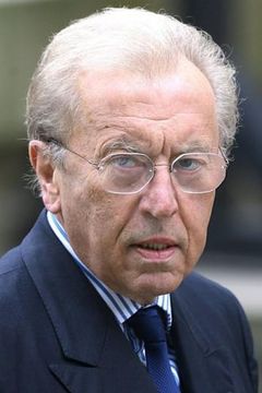 David Frost interpreta Himself