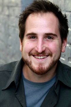 Jason Weissbrod interpreta Big Bad Wolf