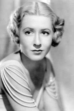 Mae Clarke interpreta Hairdresser (uncredited)
