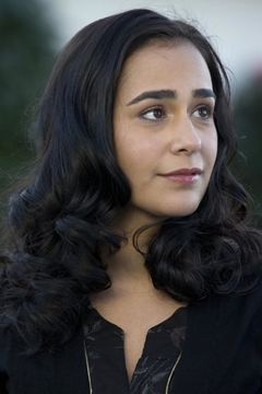 Atossa Leoni interpreta Soraya