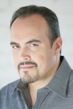 David Zayas interpreta Angel Batista