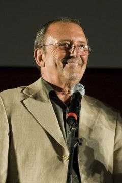 Sergio Donati interpreta Self - Screenwriter