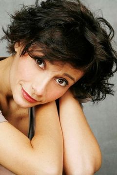 Lucia Bendia interpreta Ragazza Montage #5