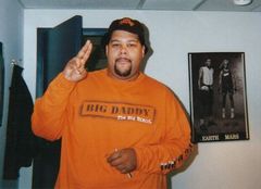 Tuffy Questell interpreta Cuz