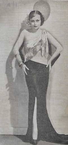 Lois Lindsay interpreta Minor Role (uncredited)