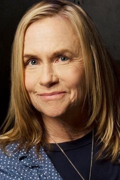 Amy Madigan interpreta Chanice Kobolowski