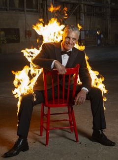 Marcello Bezina interpreta Policeman #1 (uncredited)