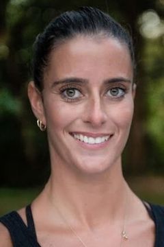 Donna Forbes interpreta Amazon Athlete