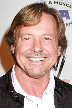 Roddy Piper interpreta John Nada