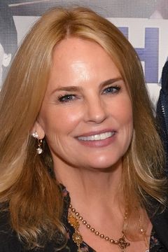 Jennifer Runyon interpreta Carole