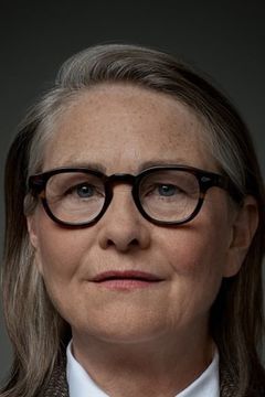 Cherry Jones interpreta Marquerite Oswald