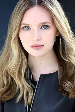 Haley Murphy interpreta Brittany
