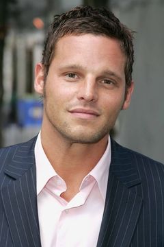 Justin Chambers interpreta Chris Lassing