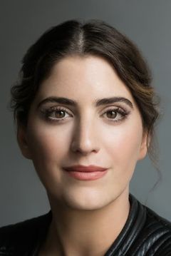 Suleika Jaouad interpreta Suleika Jaouad