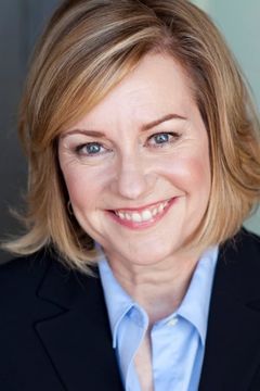 Mary Beth Fisher interpreta Eulogist