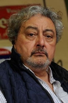 Claudio Rissi interpreta Spanish Voice