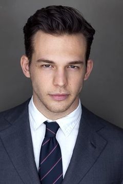 Sebastiano Pigazzi interpreta Steve