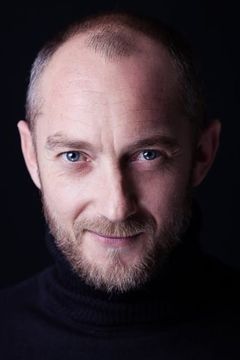 Stephen Scardicchio interpreta Fedor