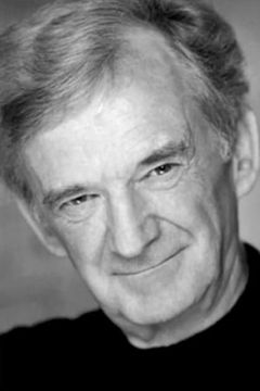Wayne Robson interpreta Pete Kittredge