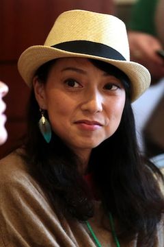 Yuko Miyamura interpreta Kazuha Toyama (voice)