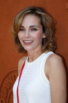 Claire Keim interpreta Francesca