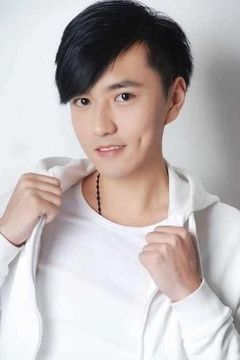 Zhou Yu-Bo interpreta Jinhai Anti-Drug Squad Member