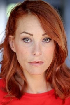 Julia Dorval interpreta Jolie blonde