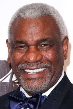 Richard Gant interpreta Baa Baa Ack