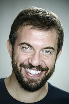 Rosario Lisma interpreta Vittorio