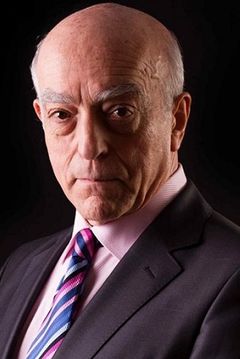 José Lifante interpreta Dr. Death