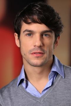 Alejo Sauras interpreta Javier Sánchez