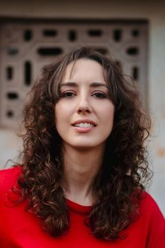 Kallirroi Tziafeta interpreta Sophie
