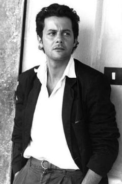 Stefano Madia interpreta Umberto