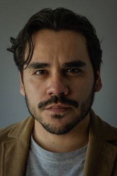 Sergio Gava interpreta Comic Con Attendee