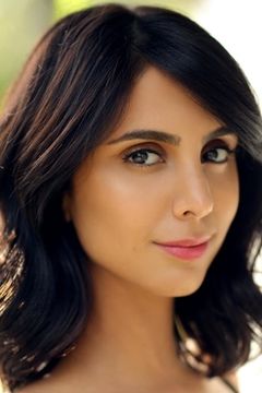 Anjli Mohindra interpreta Tiffany Docherty