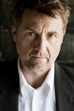 Jens Jørn Spottag interpreta HP