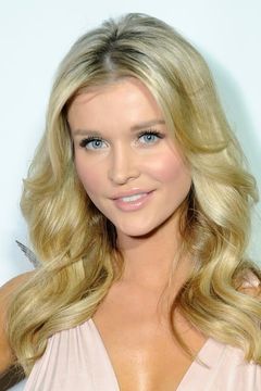 Joanna Krupa interpreta Friend at Leo's Party