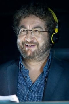 Luigi Ferraro interpreta Wizgiz (voice)