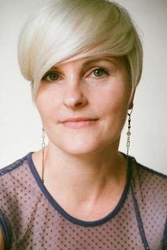 Marie Nonnenmacher interpreta Tikki / Juleka Couffaine (voice)