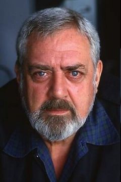 Raymond Burr interpreta Perry Mason