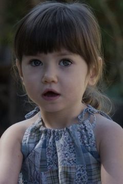 Isabelle Lowe interpreta Julia's Child