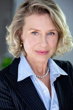 Susan Almgren interpreta Journalist