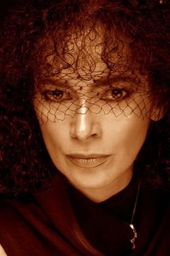 Roxana Guttman interpreta Gertrude