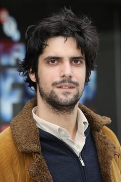 Francesco Carril interpreta Óscar