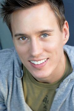 Kurt Froman interpreta Understudy for Siegfried