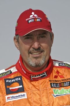 Henri Magne interpreta Co-Pilot